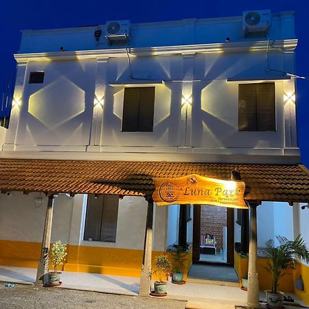 Luna Park & Resort Kottakuppam Bagian luar foto